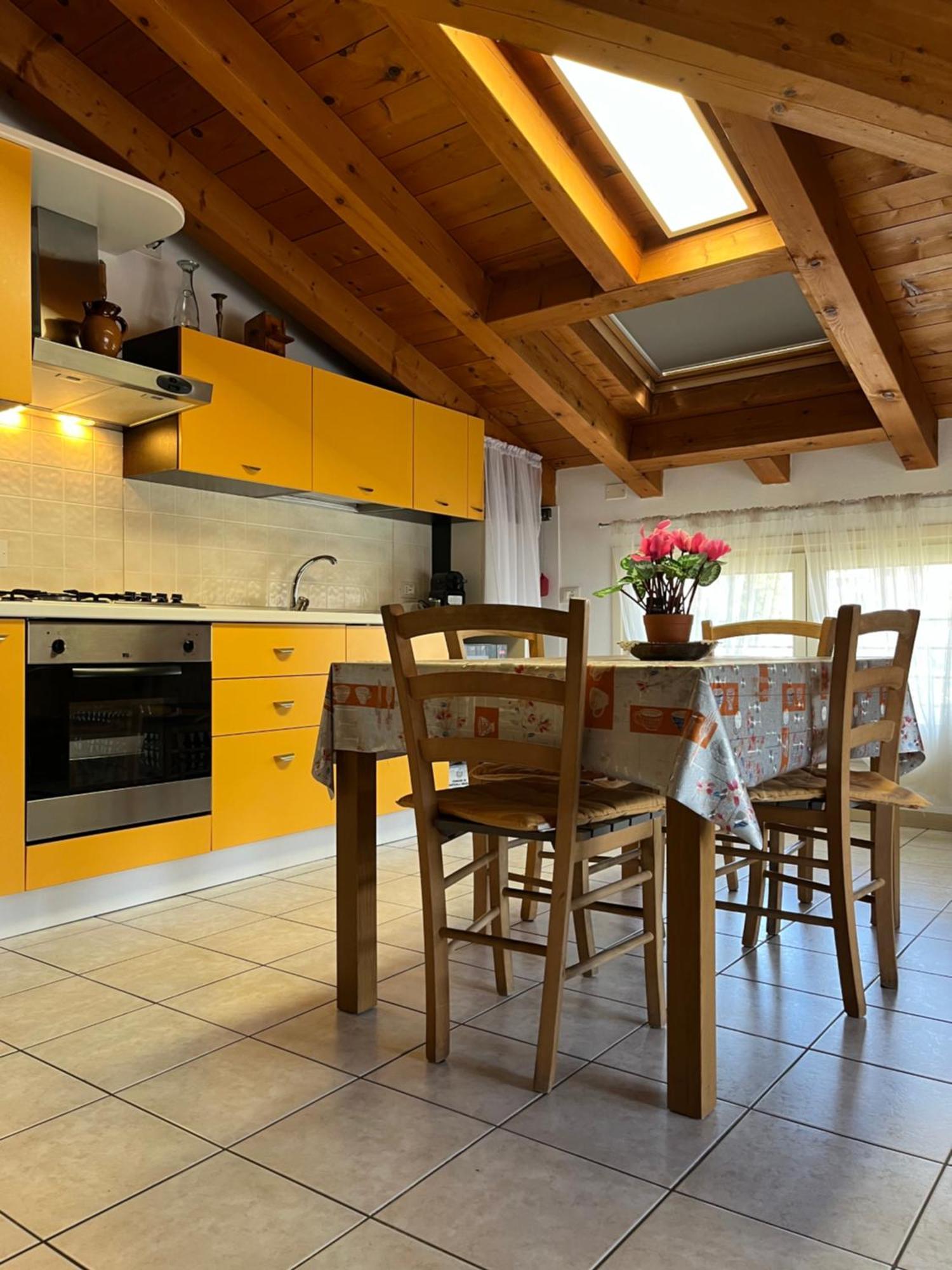 Anna Appartamento Vacanze Monticelli Brusati Εξωτερικό φωτογραφία
